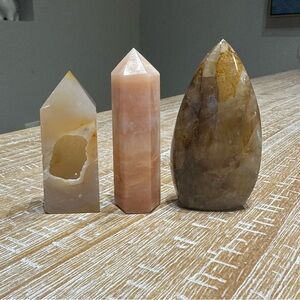 Bundle of 3 crystals- druzy agate, peach calcite tower & golden healer tear drop